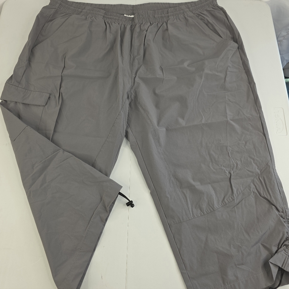 Vayager Women's Gray Cargo Hiking Capri Cropped Pants Size XXXL I-1632